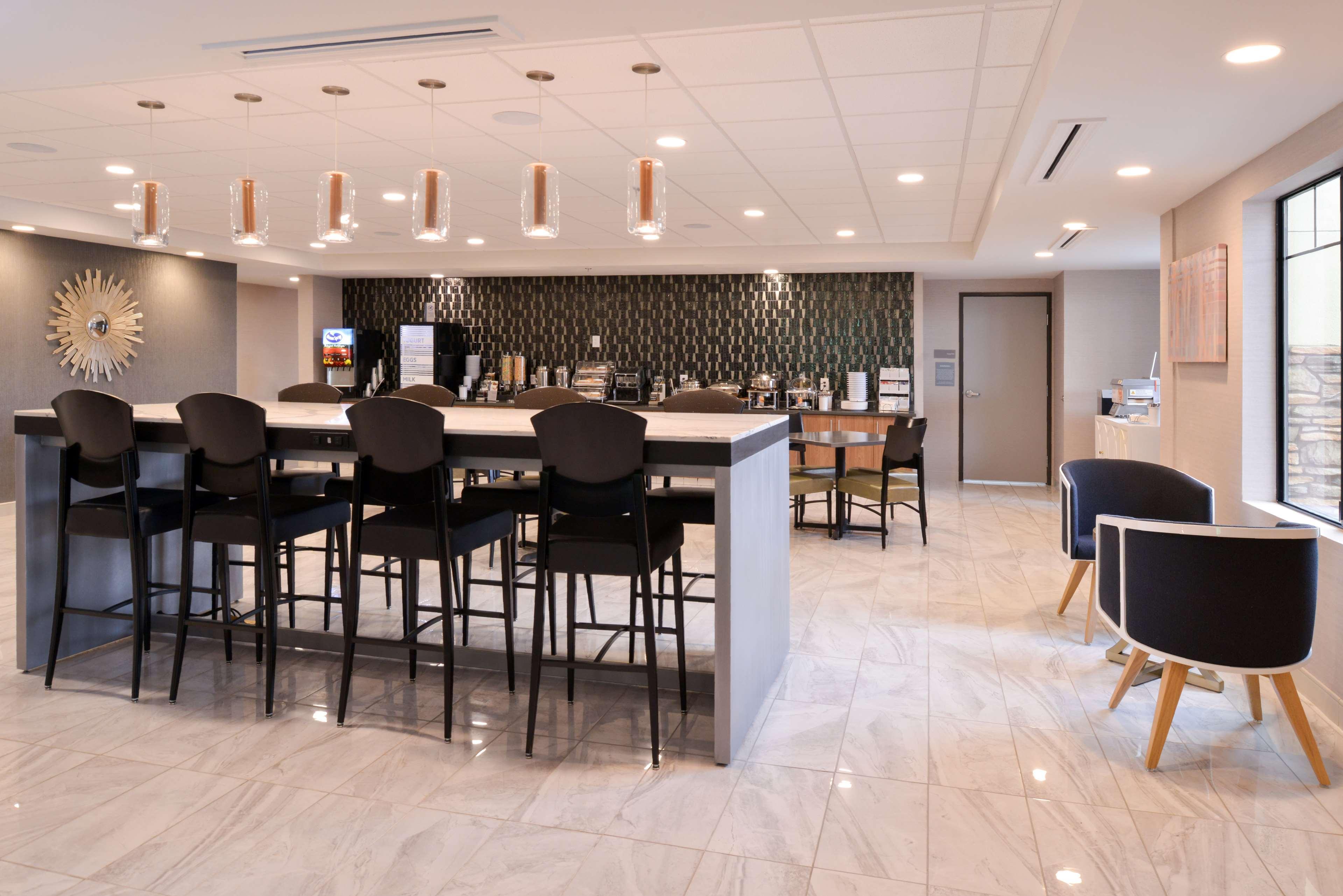 Best Western Plus West Covina Inn Екстериор снимка