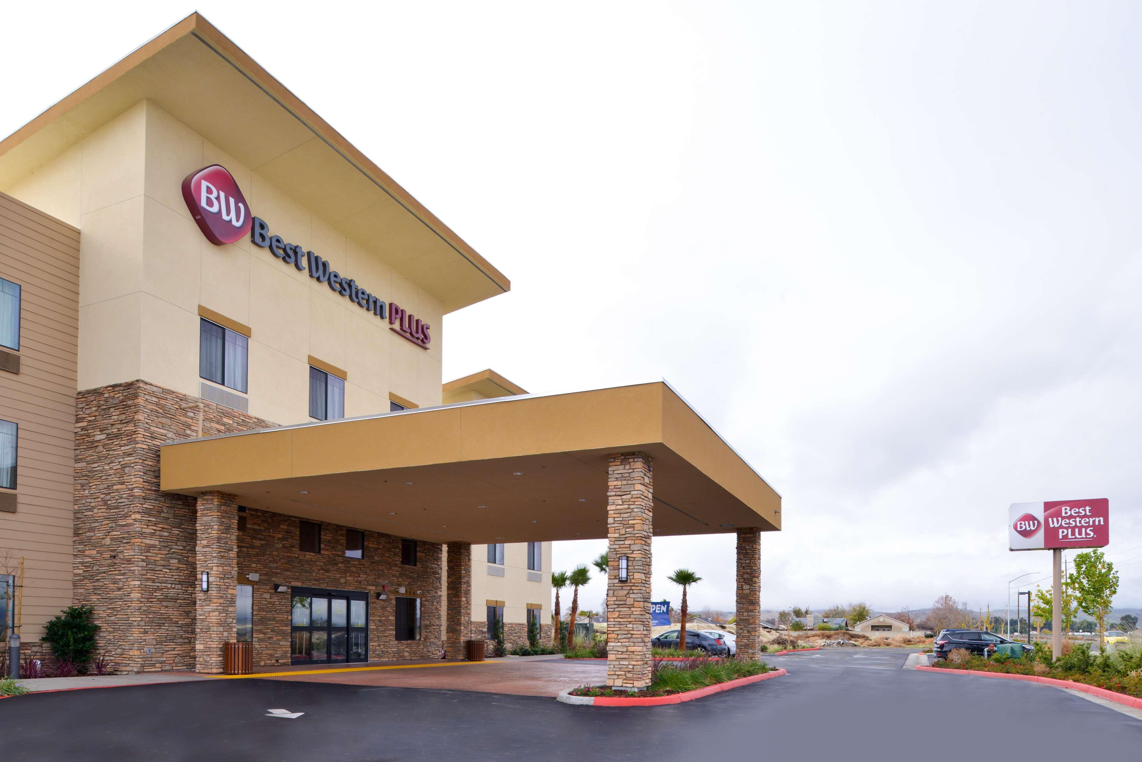Best Western Plus West Covina Inn Екстериор снимка