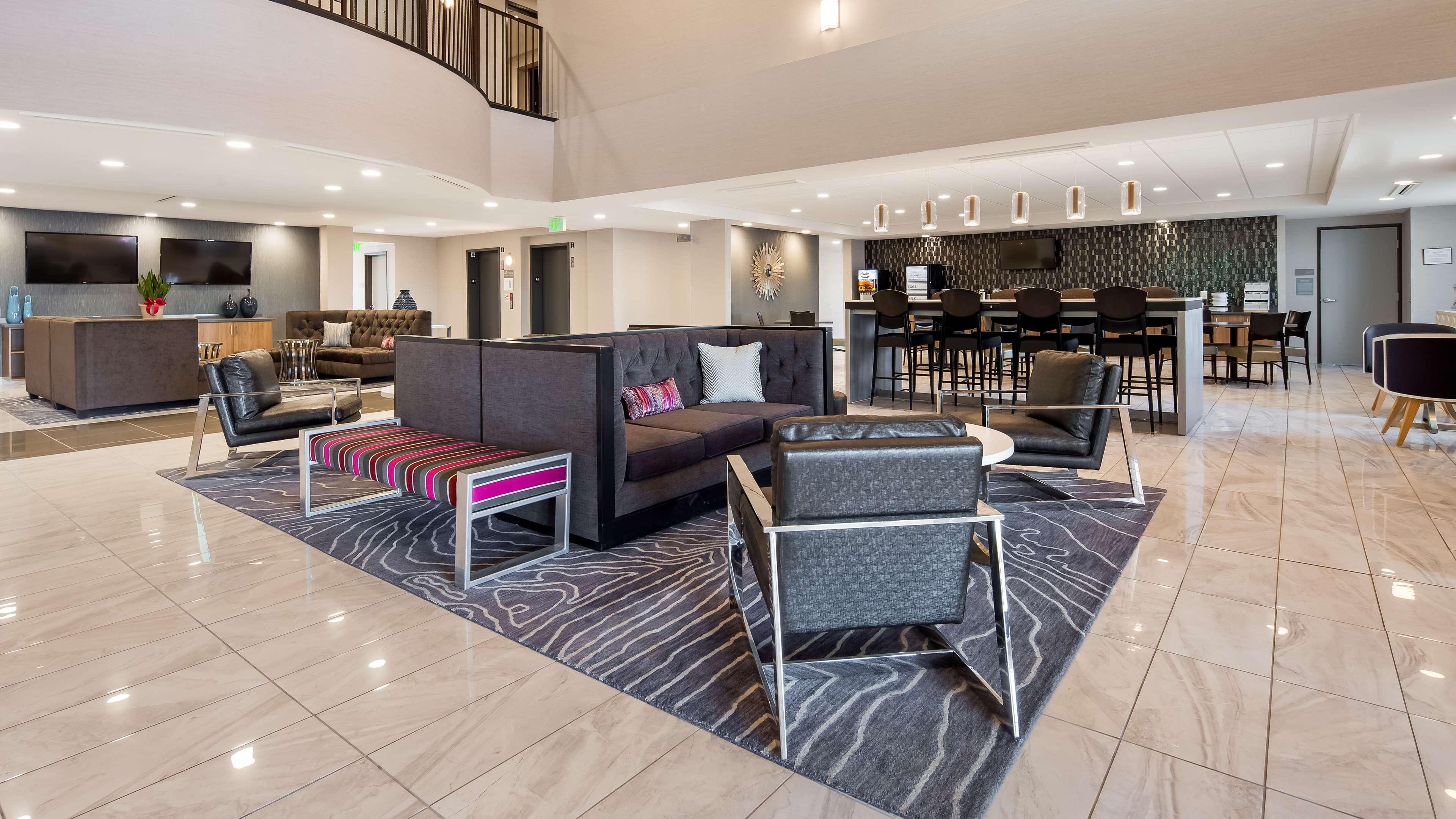 Best Western Plus West Covina Inn Екстериор снимка