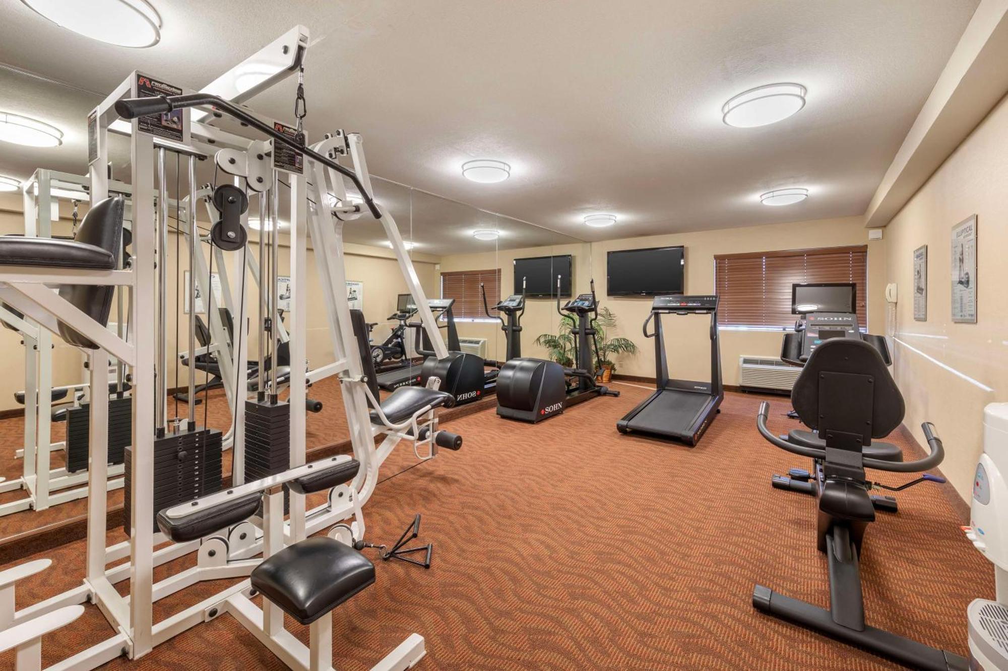 Best Western Plus West Covina Inn Екстериор снимка